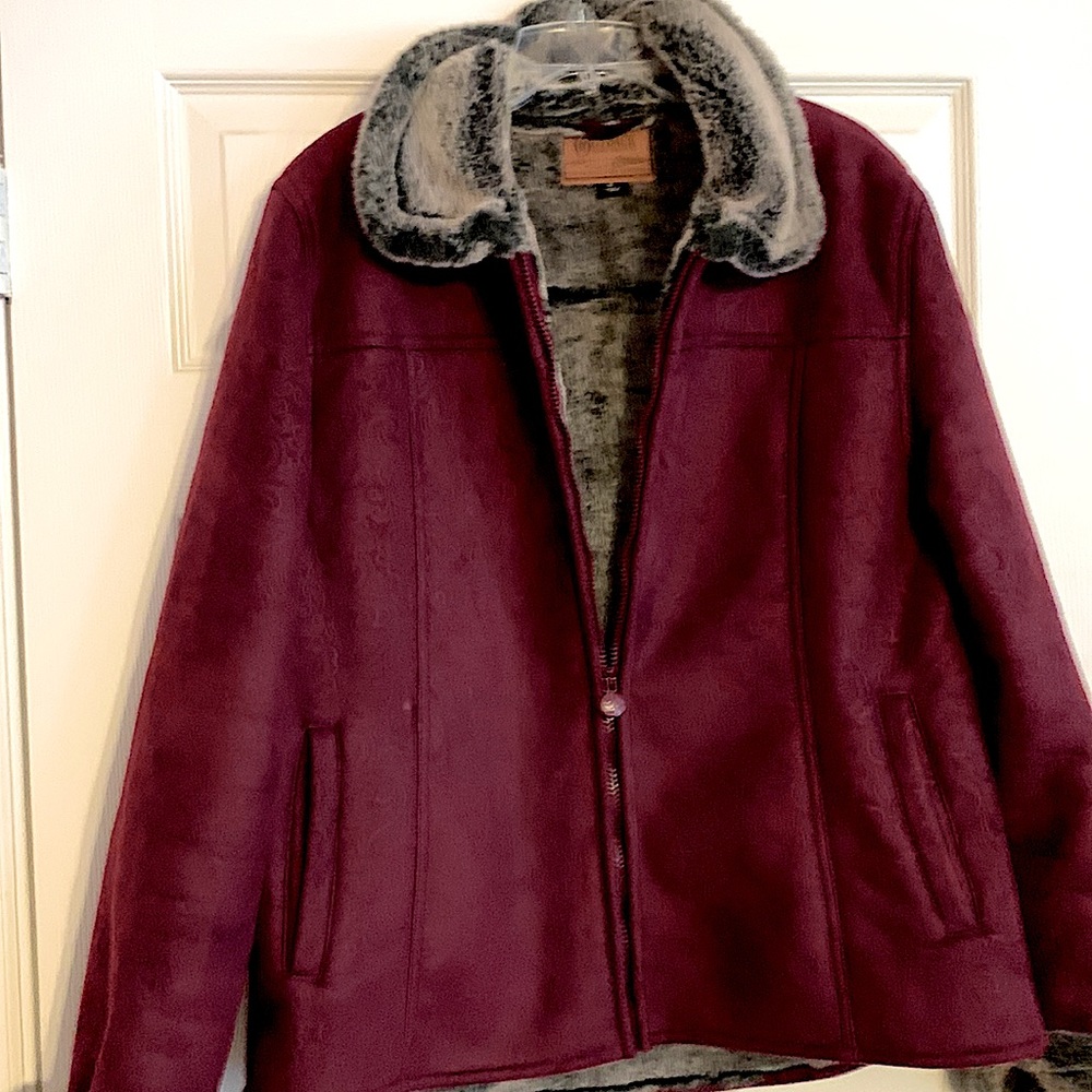 Swede-like jacket with faux fur collar, lining, and cuffs. Outback size XL.